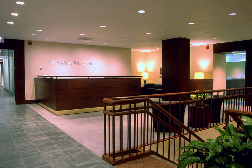 Latham & Watkins LLP